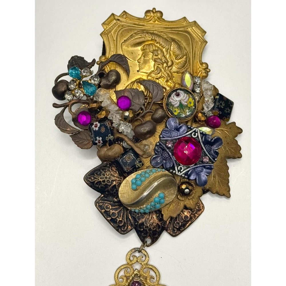 Sarah Jane Signed Assemblage Statement Pendent. V… - image 3
